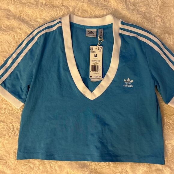 Adidas’s Crop Top - Picture 1 of 3